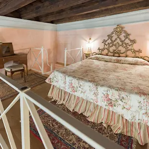 Corte Dei Neri Bed & Breakfast Florence